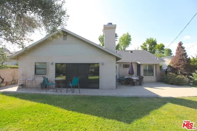 4930 Garden Grove Ave in Los Angeles, CA - Building Photo - Building Photo