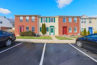 14 Luffing Ct in Essex, MD - Building Photo - Building Photo