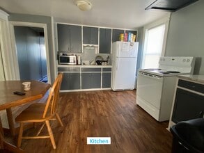 310 Superior St, Unit Upper in Fond du Lac, WI - Foto de edificio - Building Photo