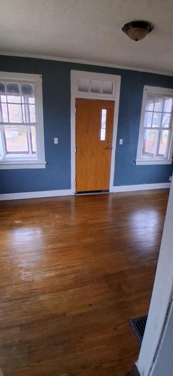 1310 NE Monroe St in Peoria, IL - Building Photo - Building Photo