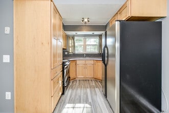 9330 Caspian Way in Manassas, VA - Building Photo - Building Photo