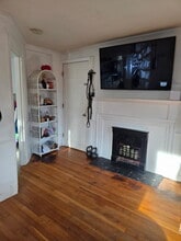 37 Court St, Unit 2 in Plymouth, MA - Building Photo - Building Photo