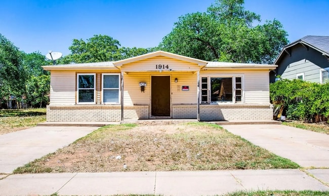 property at 1914 20th St