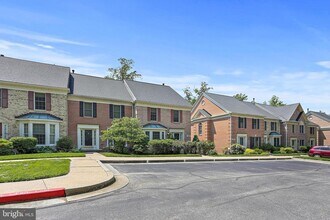 8416 Cedarcreek Ct in Ellicott City, MD - Building Photo - Building Photo