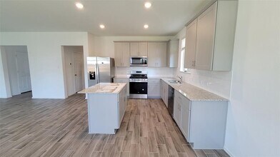 452 Pickrell Lp in Liberty Hill, TX - Building Photo - Building Photo