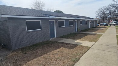 Nelson Street Apartments in Amarillo, TX - Building Photo - Building Photo