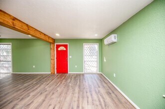1247 Common Park Dr in Houston, TX - Building Photo - Building Photo