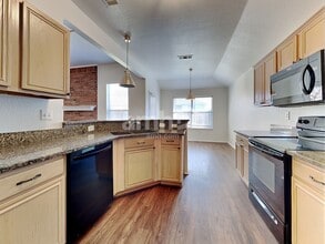 824 Wilderness Pass in Cedar Hill, TX - Building Photo - Building Photo