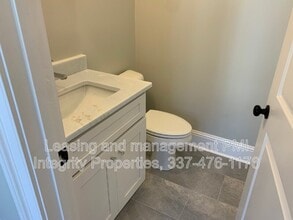 104 Shirekeep Ln in Lafayette, LA - Building Photo - Building Photo