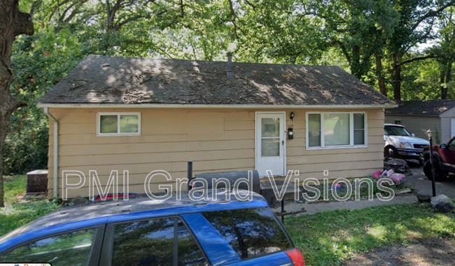 property at 1115 Indiana Ct