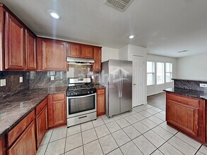 11696 Fiorello Ct in Las Vegas, NV - Foto de edificio - Building Photo