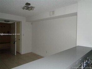 650 S Park Rd in Hollywood, FL - Building Photo - Building Photo