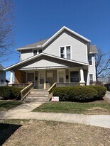 574-576 E Church St in Marion, OH - Building Photo