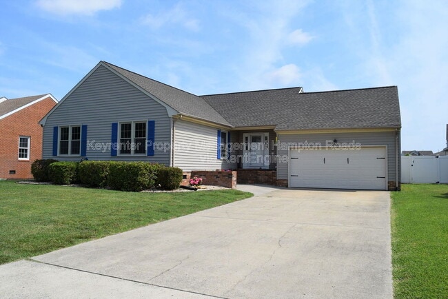 1210 Plantation Lakes Cir in Chesapeake, VA - Building Photo - Building Photo