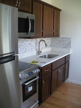 113 Rockland St in Canton, MA - Building Photo - Building Photo