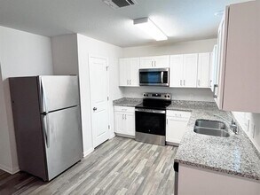 15717 Del Norte Dr in Conroe, TX - Building Photo - Building Photo