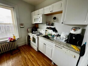 1091 Boylston, Unit 51 in Boston, MA - Building Photo - Building Photo
