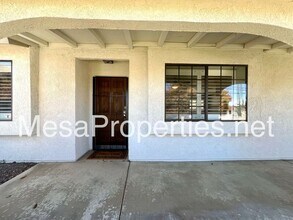 18387 Seaforth St in Hesperia, CA - Building Photo - Building Photo