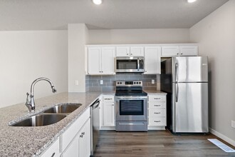 10762 W Brownstone Ln in Boise, ID - Building Photo - Building Photo