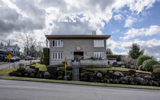 Kirkland View Fourplex Apartments