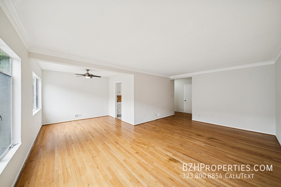 1306 Havenhurst Dr in West Hollywood, CA - Building Photo