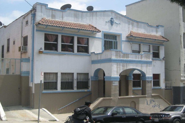 508 S Park View St in Los Angeles, CA - Building Photo - Building Photo