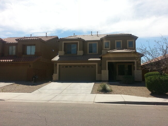 2745 W Gold Dust Ave in Queen Creek, AZ - Building Photo - Building Photo