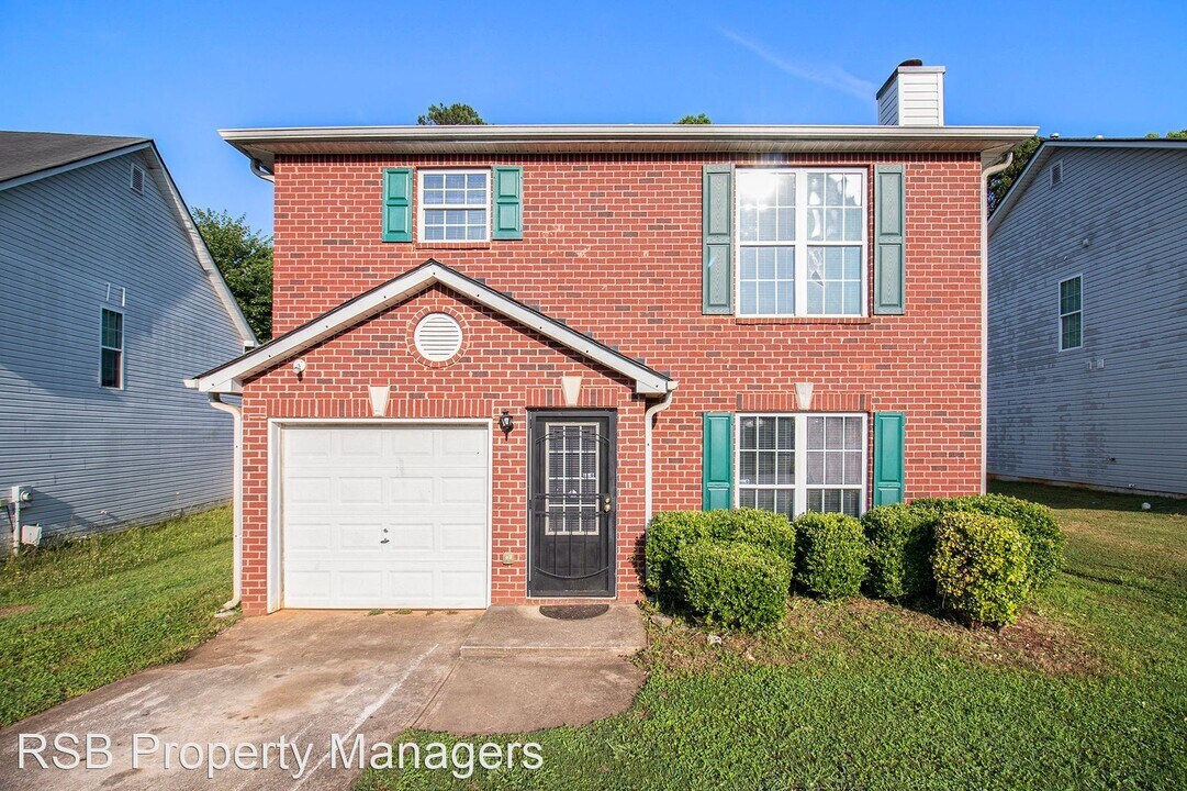 3903 Riverside Pkwy Photo