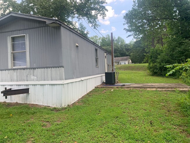 103 Ponds Ln in Rockingham, NC - Building Photo - Building Photo