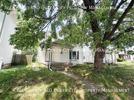 87 Notre Dame Ave in Dayton, OH - Building Photo