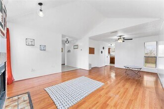 2923 Tanglewood Dr in Lancaster, TX - Foto de edificio - Building Photo