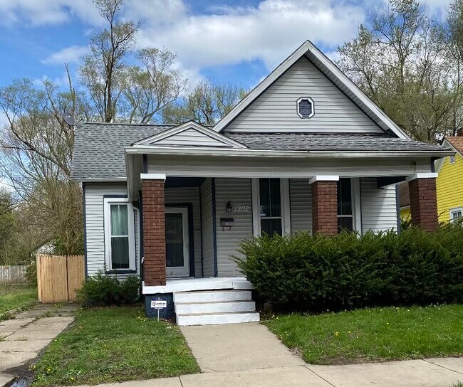 1202 S 4th St in Terre Haute, IN - Building Photo - Building Photo