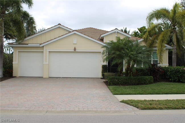 14700 Windward Ln in Naples, FL - Foto de edificio - Building Photo