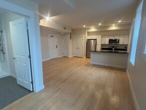 359 Main St in Bennington, VT - Building Photo - Building Photo