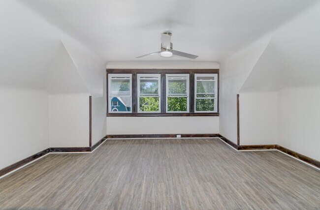 816 Windham Ave in Cincinnati, OH - Building Photo - Building Photo