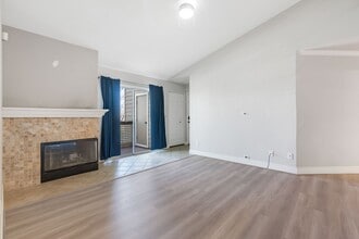 5837 Lake Crowley Pl in San Jose, CA - Building Photo - Building Photo