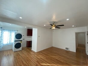 1047 Santa Clara Ave, Unit 3 in Alameda, CA - Building Photo - Building Photo