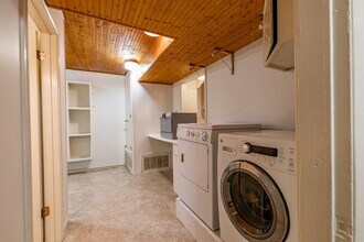 5515 Roosevelt Ave in Austin, TX - Building Photo - Building Photo