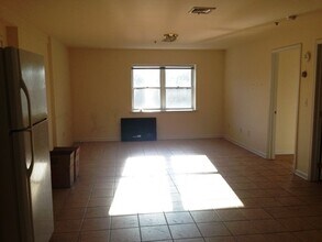 1039 Clinton St in Hoboken, NJ - Building Photo - Building Photo