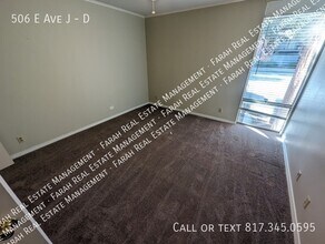 506 E Avenue J in Grand Prairie, TX - Building Photo - Building Photo