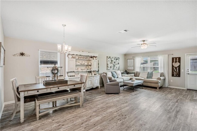 409 Lewisville Ln in Leander, TX - Building Photo - Building Photo