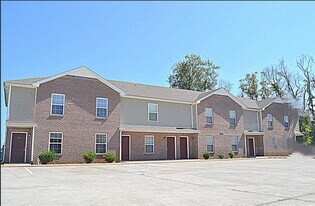 772 Cherrybark Ln in Clarksville, TN - Building Photo