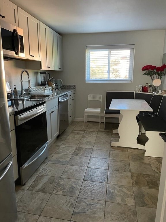 34 Bryon Rd in Boston, MA - Building Photo - Building Photo