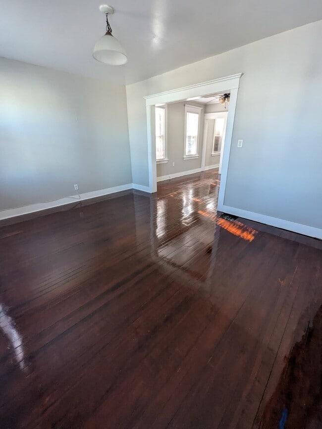 1700 State St, Unit 1 in Hamden, CT - Building Photo - Building Photo