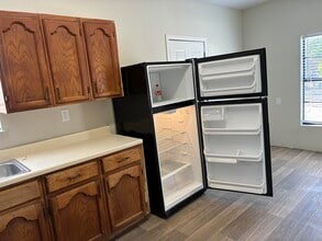 1509 Monterrey Ave in Laredo, TX - Building Photo - Building Photo