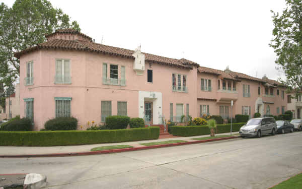 3207 W 43rd Pl in Los Angeles, CA - Foto de edificio