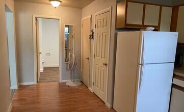 205 Rano Blvd in Vestal, NY - Building Photo - Building Photo