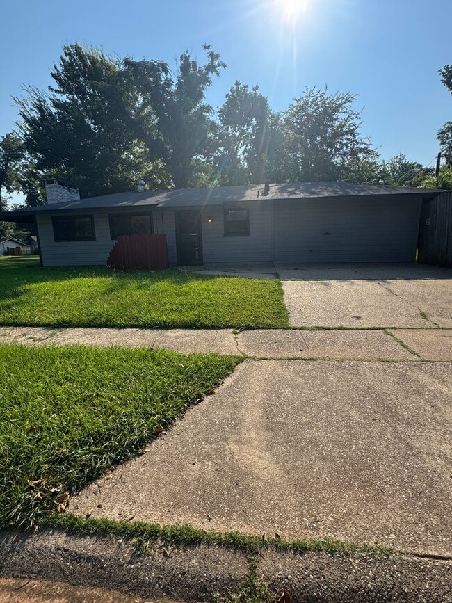 property at 2016 Alison Ave