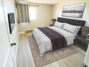 University Valley Apartments I & II in Prince George, BC - Building Photo - Building Photo