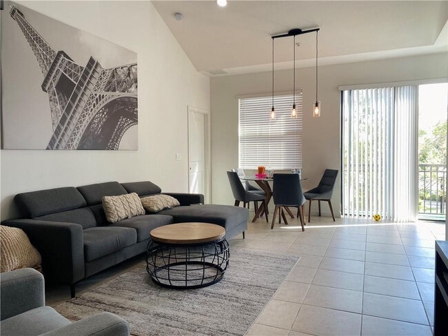 12675 NW 32nd Ct in Sunrise, FL - Building Photo - Building Photo